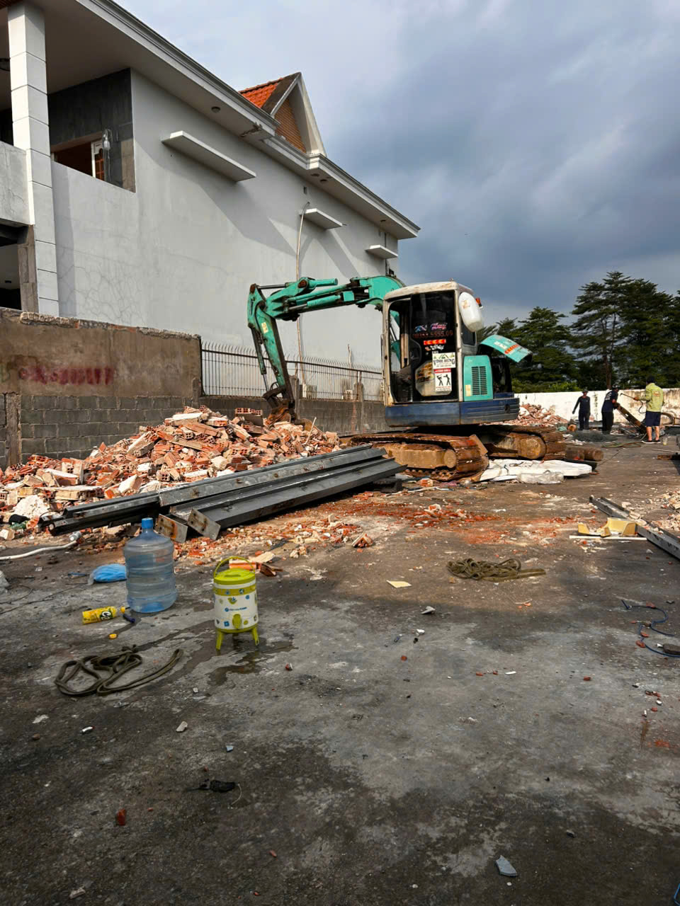 Đập Phá Nhà Giá Rẻ TPHCM